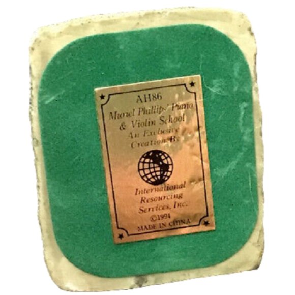 1994 Liberty Falls MURIEL PIANO AND VIOLIN STORE By International Resources - Picture 7 of 7